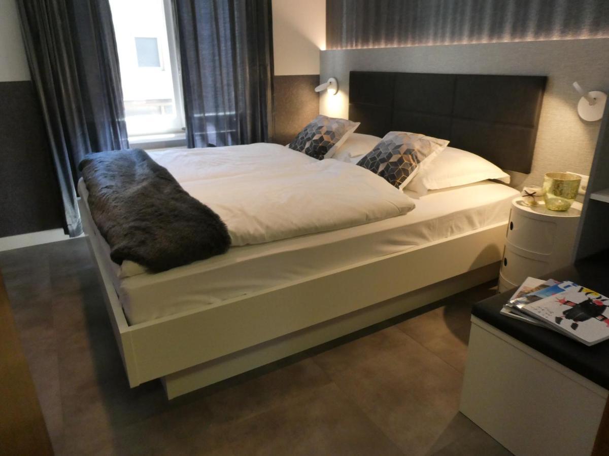 Central & Elegant Apartments,Partially With Fireplace, By Zermatt Rental Exterior photo