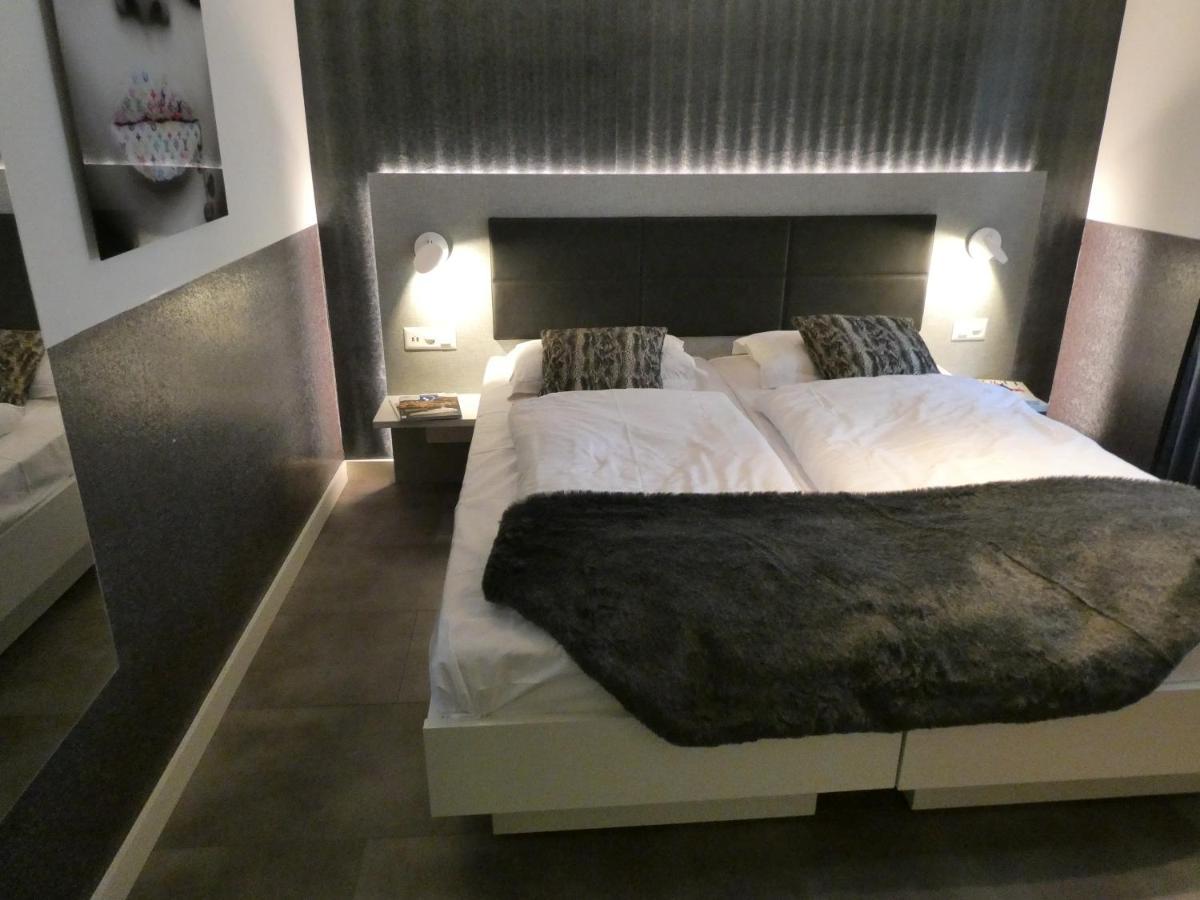 Central & Elegant Apartments,Partially With Fireplace, By Zermatt Rental Exterior photo