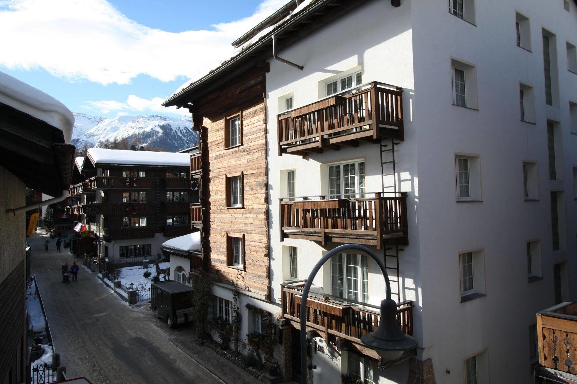 Central & Elegant Apartments,Partially With Fireplace, By Zermatt Rental Exterior photo